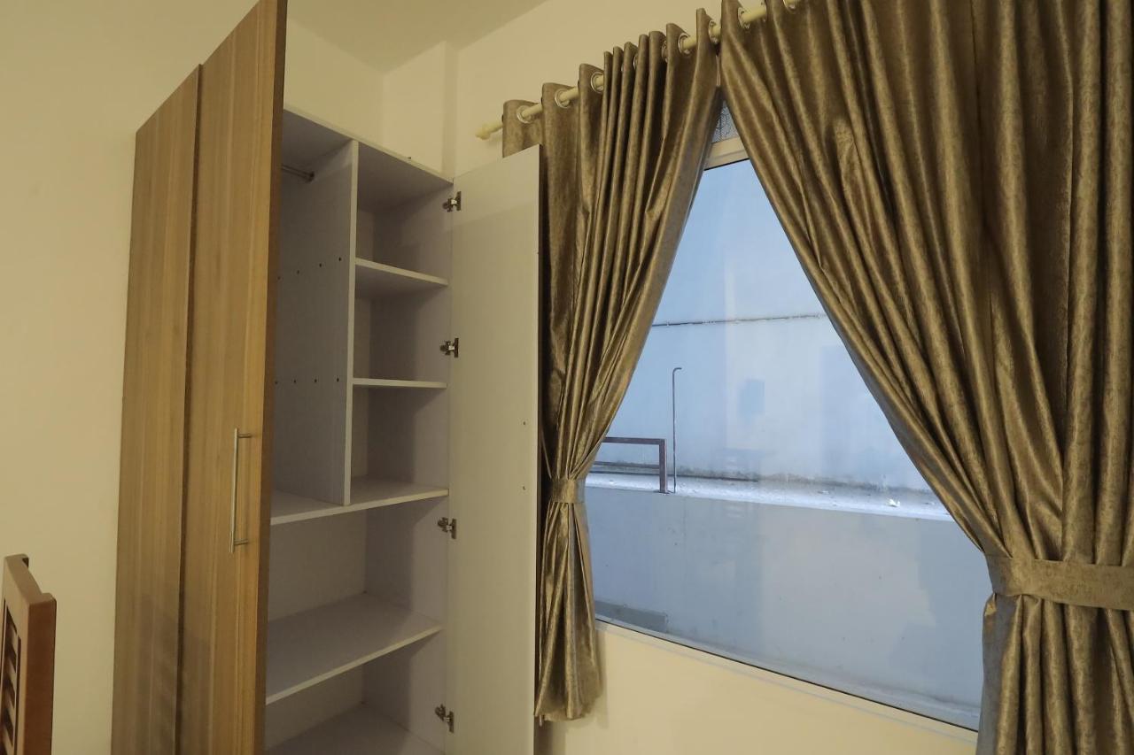 Hotel Dream Suite, Kattappana エクステリア 写真
